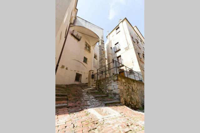 Lovingenoa - Antico Convento Διαμέρισμα Εξωτερικό φωτογραφία